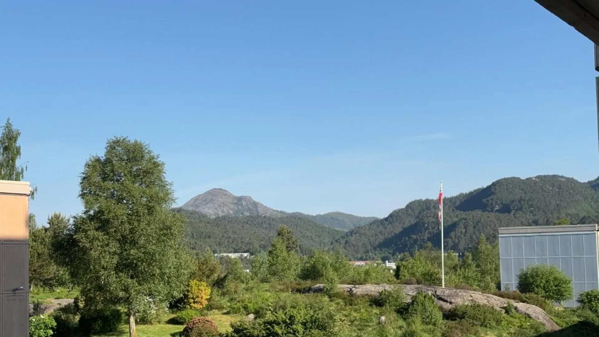 Apartament Fin Leilighet Naert Alt Bergen